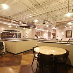 Design 1 Salon Spa - Grandville