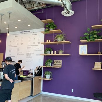 Oakberry Acai - Juice Bars & Smoothies Near Me - Los Angeles, California