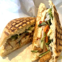 Vegan Bahn Mi