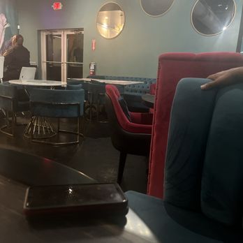 Allegory Kitchen & Bar - Supper Clubs Near Me - Arlington, Texas