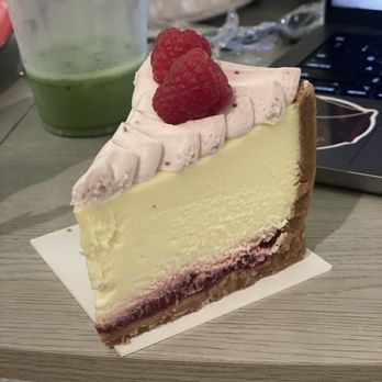 Hinar - raspberry cheese cake - Cafes Near Me - San Diego, California