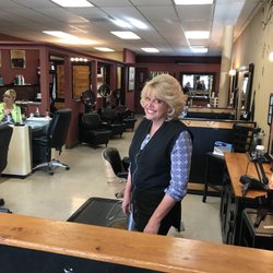 Hair Cache - Theresa is a fabulous stylist!