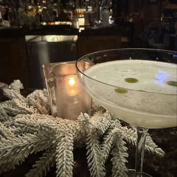 Boat Club Restaurant - Cocktail - Steakhouses Near Me - Whitefish, Montana Boat Club Restaurant - Cocktail - Steakhouses Near Me - Whitefish, Montana