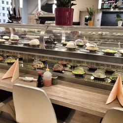 Aki Running Sushi