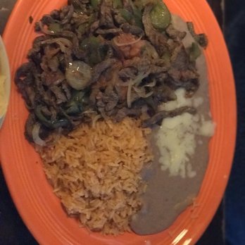 Amigo Mexican Restaurant III - Lunch Steak Fajitas - Mexican Near Me - Johnson City, Tennessee