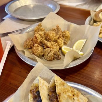 Hooters - Sports Bars Near Me - Orlando, Florida