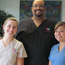 Priceless Dental Care; Dr. Efrain A. Socarras