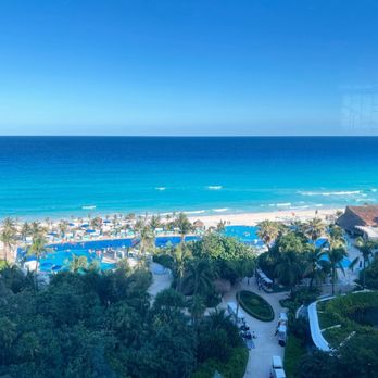 Live Aqua Resort - Resorts Near Me - Cancún, ROO