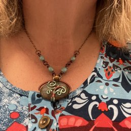 Beautiful handsome jewelry! Beautiful handsome jewelry!
