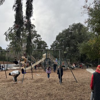 Oak Meadow Park - Playgrounds Near Me - Los Gatos, California Oak Meadow Park - Playgrounds Near Me - Los Gatos, California