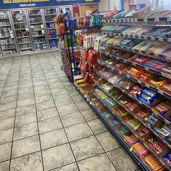 Benton Bill Chevron Food Mart - Candy - Convenience Stores Near Me - Mobile, Alabama
