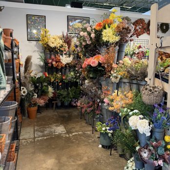 Gethsemane Garden Center - Faux flowers - Nurseries & Gardening Near Me - Chicago, Illinois Gethsemane Garden Center - Faux flowers - Nurseries & Gardening Near Me - Chicago, Illinois