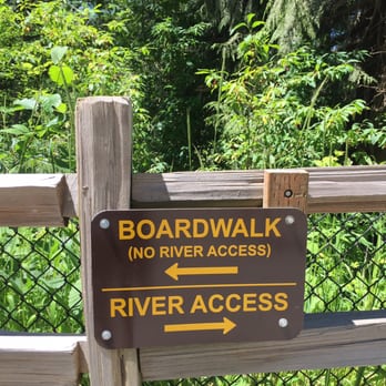 Snoqualmie Falls - This way or that way? - Parks Near Me - Snoqualmie, Washington Snoqualmie Falls - This way or that way? - Parks Near Me - Snoqualmie, Washington