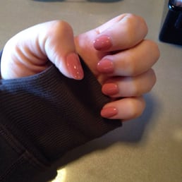 Stopped in when I was killing time in the long beach area. Seemed to be filled with tons of regulars. Good job on gel mani.