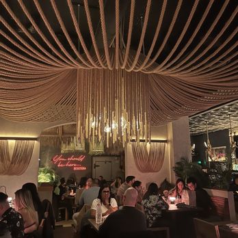 Costera Cocina Tulum - Chicago - inside seating - Mexican Near Me - Chicago, Illinois