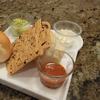 Kō - Complimentary bread - Seafood Near Me - Maui, Hawaii