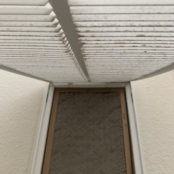 Bermuda Bay Resort - Dirty HVAC filter - Vacation Rentals Near Me - Kill Devil Hills, North Carolina Bermuda Bay Resort - Dirty HVAC filter - Vacation Rentals Near Me - Kill Devil Hills, North Carolina