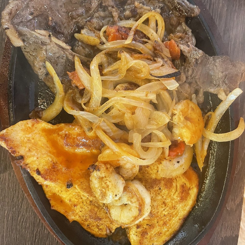 Que Bueno Bar & Grill - QUE! BUENO ESPECIAL $19.50 - Mexican Near Me - Irmo, South Carolina Que Bueno Bar & Grill - QUE! BUENO ESPECIAL $19.50 - Mexican Near Me - Irmo, South Carolina