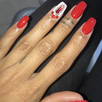 Vina's Day Spa - Nail Salons Near Me - Redondo Beach, California