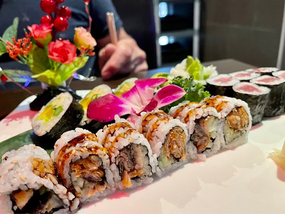 Umai Japanese Logo