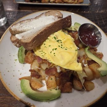 First Watch - Farmhouse Hash - Breakfast & Brunch Near Me - Richmond, Virginia First Watch - Farmhouse Hash - Breakfast & Brunch Near Me - Richmond, Virginia