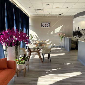KC Thai - A Portion of the Dining Area - Thai Near Me - Overland Park, Kansas