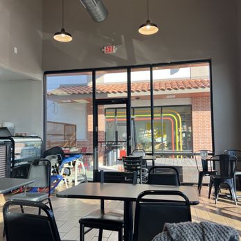 Hamilton Mediterranean Grill & Pizza - Mediterranean Near Me - Austin, Texas Hamilton Mediterranean Grill & Pizza - Mediterranean Near Me - Austin, Texas