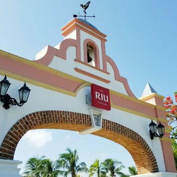 Hotel Riu Tequila - Main gate! - Hotels Near Me - Playa del Carmen, ROO