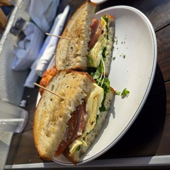 The Breakfast Bar - The Noni - Breakfast & Brunch Near Me - Long Beach, California The Breakfast Bar - The Noni - Breakfast & Brunch Near Me - Long Beach, California