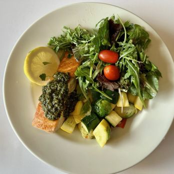 Brown's - Salmon, chimichurri sauce, vegetable medley, salad - American Near Me