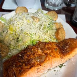 Don Raphael Cuisine - Salmon  Ceaser
