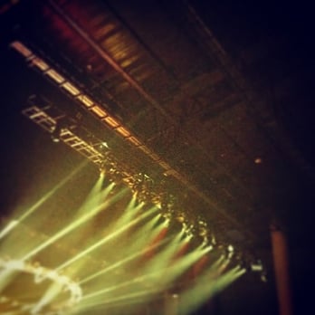UnimedHall - Iluminação especial em noite de show. - Music Venues Near Me - São Paulo, SP UnimedHall - Iluminação especial em noite de show. - Music Venues Near Me - São Paulo, SP