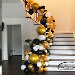 Houston Deco Balloons - Organic Decor - Stair-case