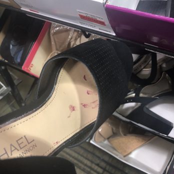 Off Broadway Shoes - Shoe Stores Near Me - Wellington, Florida