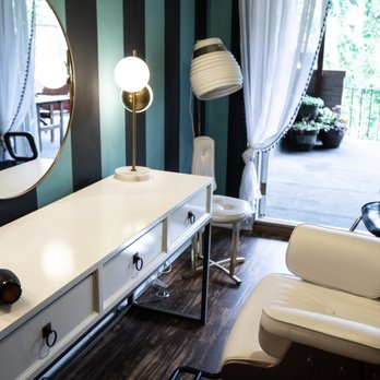 Fringe & Frolic Salon - French doors for optimal airflow - Hair Salons Near Me - Seattle, Washington Fringe & Frolic Salon - French doors for optimal airflow - Hair Salons Near Me - Seattle, Washington