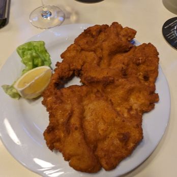 Cafe Anzengruber - Wiener schnitzel - Cafes Near Me - Vienna, 9