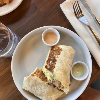 Nomade - Breakfast Burrito - Coffee & Tea Near Me - San Diego, California Nomade - Breakfast Burrito - Coffee & Tea Near Me - San Diego, California