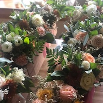 Oh My Floral - My bridesmaid's bouquets! - Florists Near Me - Barrington, Illinois Oh My Floral - My bridesmaid's bouquets! - Florists Near Me - Barrington, Illinois