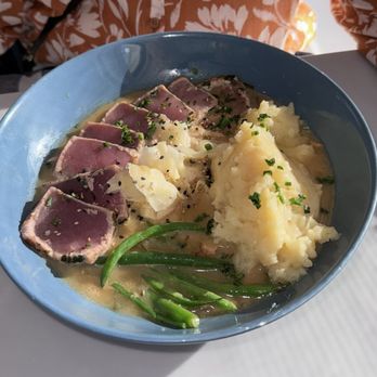 Mala Ocean Tavern - Seared ahi - Seafood Near Me - Lahaina, Hawaii Mala Ocean Tavern - Seared ahi - Seafood Near Me - Lahaina, Hawaii
