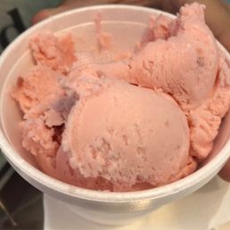 Strawberry Ice Cream (Small)