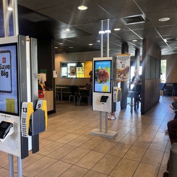 McDonald's - Fast Food Near Me - Calabasas, California McDonald's - Fast Food Near Me - Calabasas, California