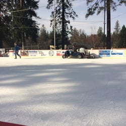 Paradise On Ice