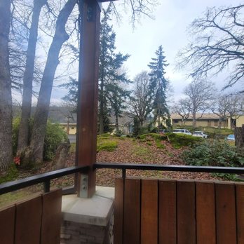 Westcliff Lodge - Hotels Near Me - Hood River, Oregon Westcliff Lodge - Hotels Near Me - Hood River, Oregon
