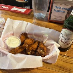Front Street Pub - Buffalo Wings