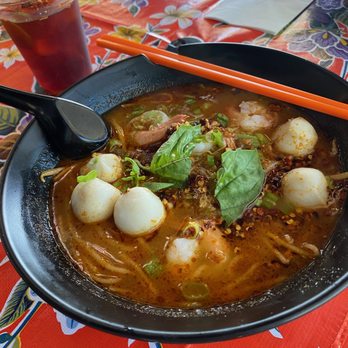 Noodle Box Kitchen - Tom Yum Yummmmm! - Noodles Near Me - Reno, Nevada Noodle Box Kitchen - Tom Yum Yummmmm! - Noodles Near Me - Reno, Nevada