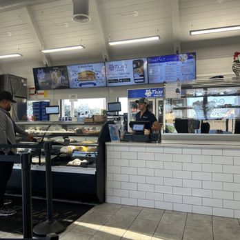 Taino's Bakery & Deli - Front counter where you order - Bakeries Near Me - Casselberry, Florida Taino's Bakery & Deli - Front counter where you order - Bakeries Near Me - Casselberry, Florida