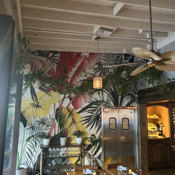 DAMA - Inside - Latin American Near Me - Los Angeles, California