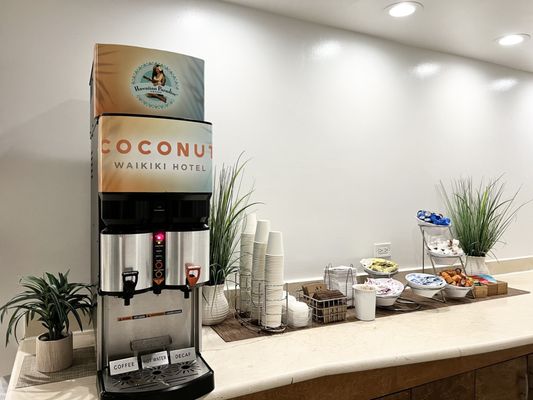 Coconut Waikiki Hotel by null