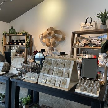 Imagery Estate Winery - Jewelry for sale at Imagery Estate Winery in Glen Ellen. - Wineries Near Me - Glen Ellen, California