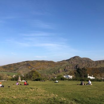 Calton Hill - Arthur's seat - Landmarks & Historical Buildings Near Me - Edinburgh, EDH